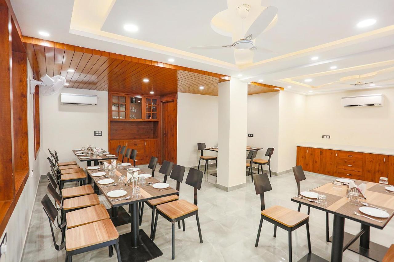 Fabhotel Golf Inn Golf Course Road Gurgaon Exterior photo