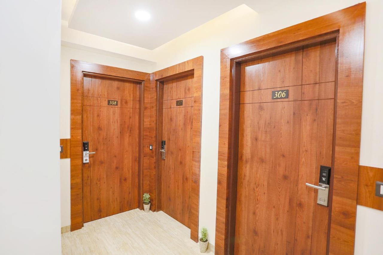 Fabhotel Golf Inn Golf Course Road Gurgaon Exterior photo